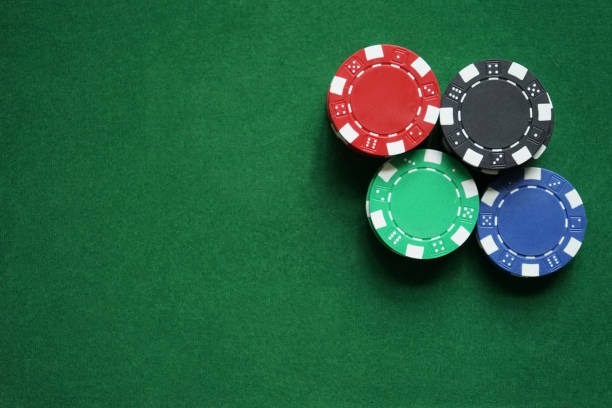 Monopoly Live studio broadcast showing the wheel, live host, and betting interface on ngamenjitu